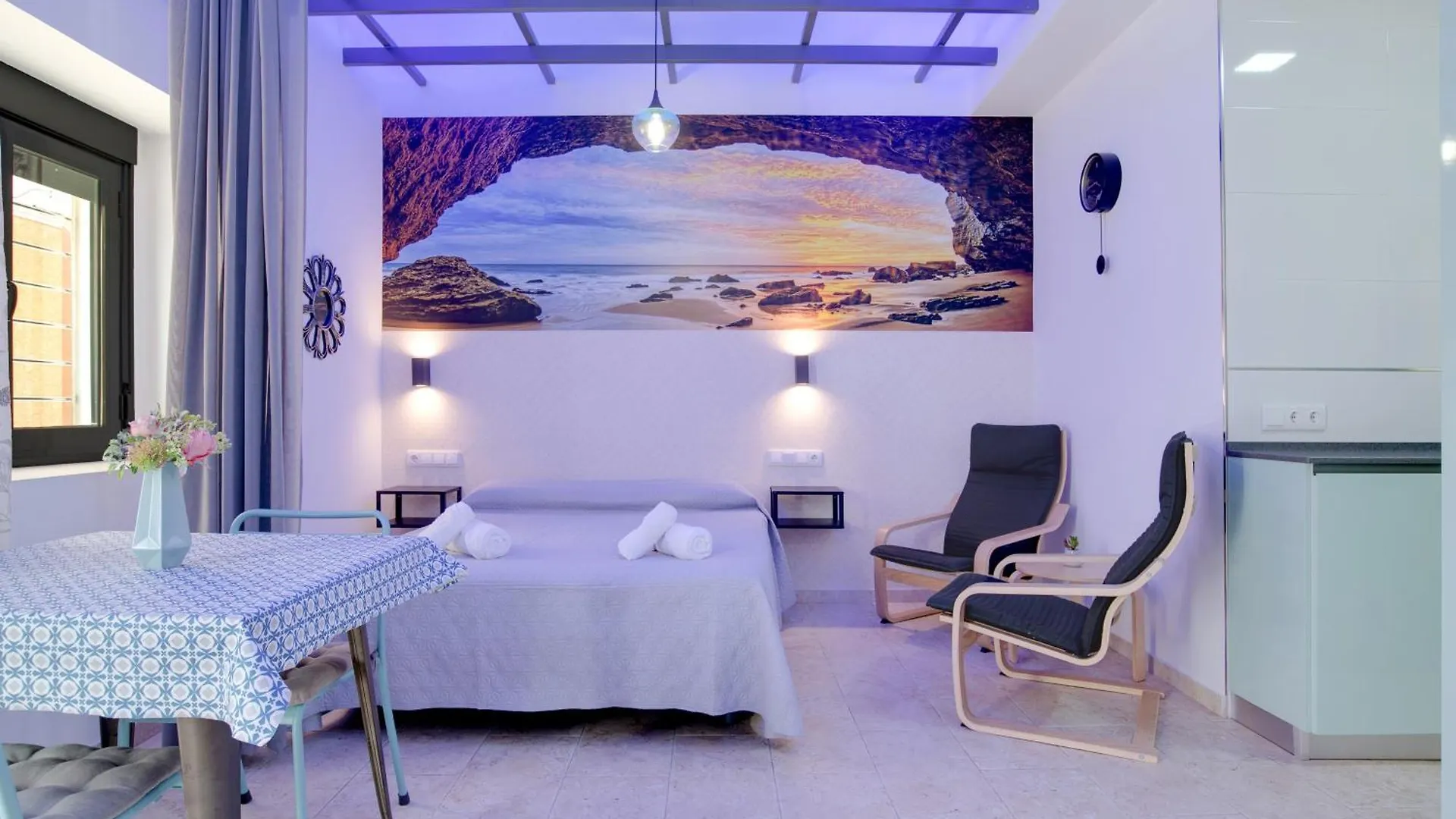 Apartamentos Bellamar バルバテ 0*,