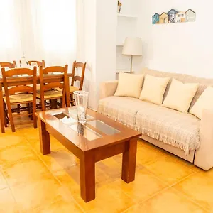  Apartamento Con Terraza En Primera Línea